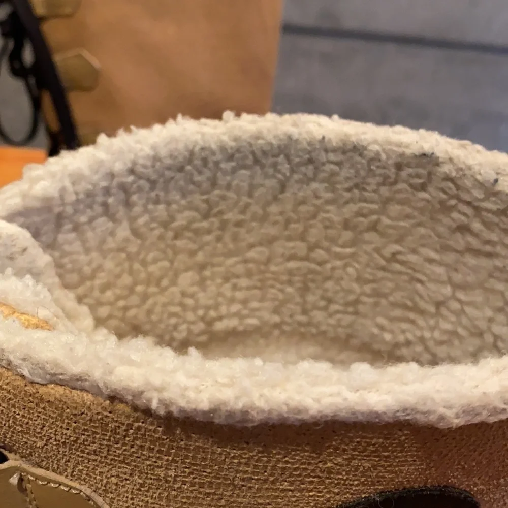 ❄️ Sorel Women’s Waterproof Snow boot with Sherpa fleece  lining - Picture 12 of 14